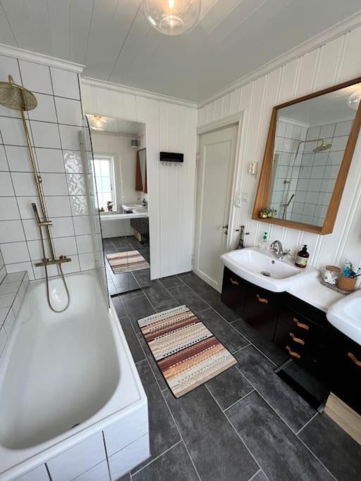 3 Bedroom Full House - Close To Ons & City Centrum Stavanger Dış mekan fotoğraf